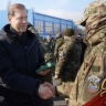 Поздравление первого вице-премьера, председателя коллегии Военно-промышленной комиссии Дениса Мантурова с Днём Победы