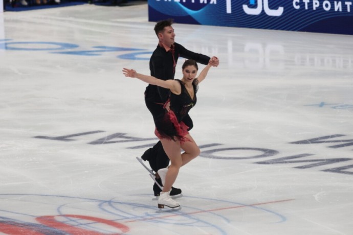 Мишина и Галлямов остались довольны короткой программой на чемпионате России