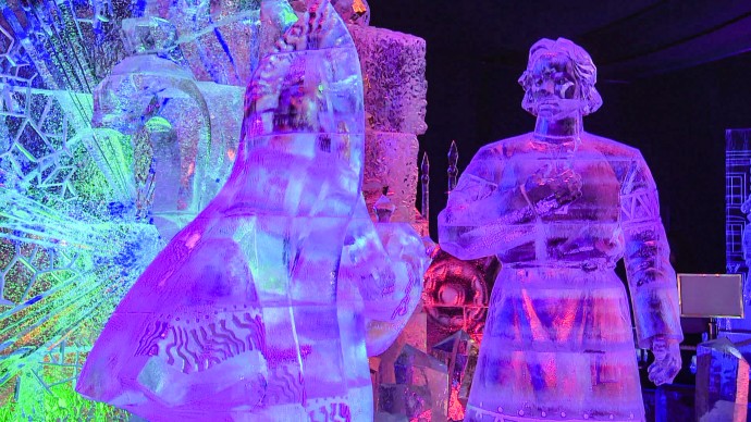 Фестиваль ледовых скульптур стартовал на Заячьем острове
