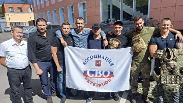Нижегородских ветеранов СВО наградили за помощь при эвакуации курян