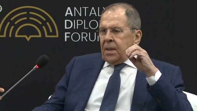 Для России важны на Украине люди, а не территории — Лавров