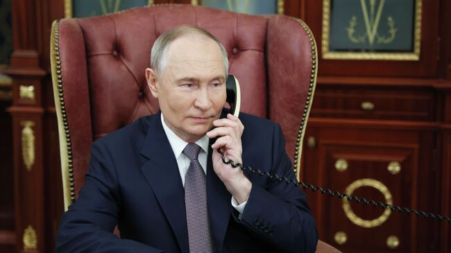 Путин провел телефонный разговор с президентом Ирана