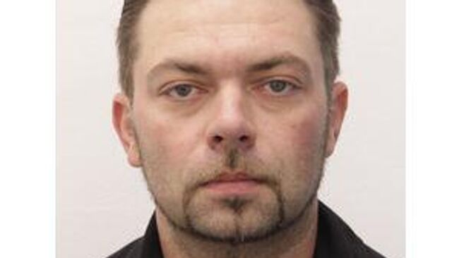 Тяжелораненому военному корреспонденту РИА Новости проводят операцию Тяжелораненому военному корреспонденту РИА Новости проводят операцию