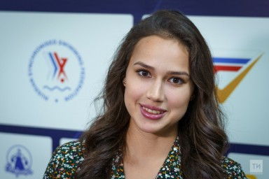 Роднина о школе Загитовой за миллиард: "Шандарахнуло по башке, и не знаете, как нули сосчитать"