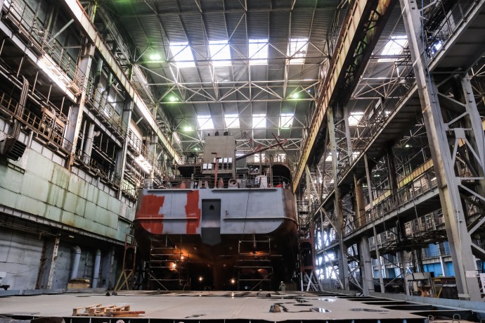 В Астрахани ищут механиков с зарплатой до 100 тысяч рублей