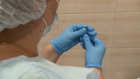 Исследование: вакцинация — самая популярная мера профилактики гриппа в организациях Петербурга