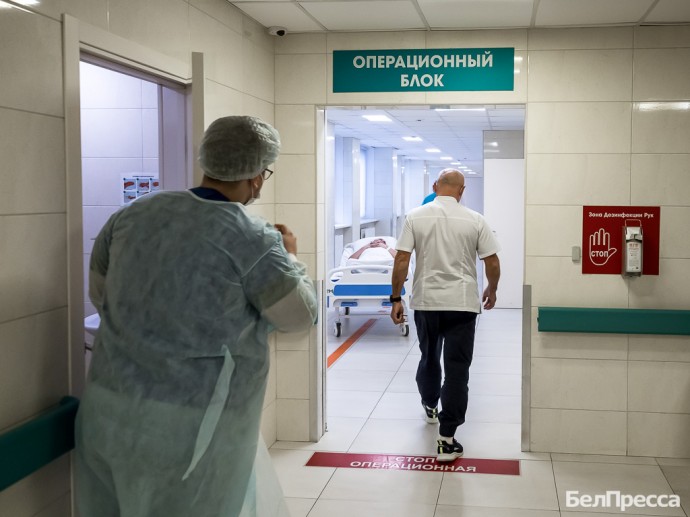 В Шебекино мужчине оторвало руку при ударе беспилотника по автомобилю