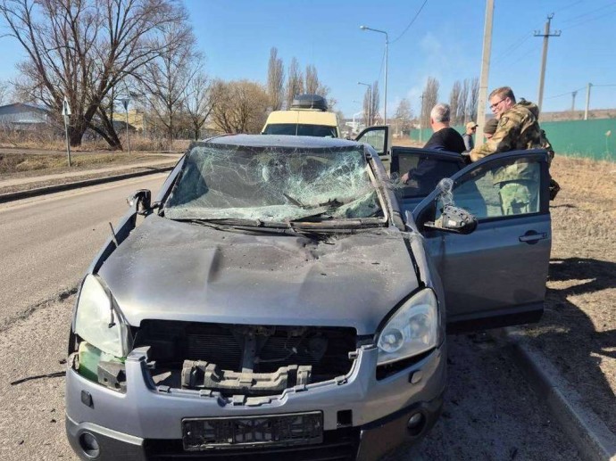 Двое мужчин и женщина ранены при атаках ВСУ в белгородском приграничье