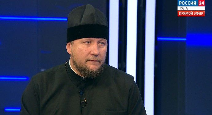 Покров означает, что мы не одни: о празднике Покрова Богородицы рассказал протоиерей Максим Троеглазов Покров означает, что мы не одни: о празднике Покрова Богородицы рассказал протоиерей Максим Троеглазов