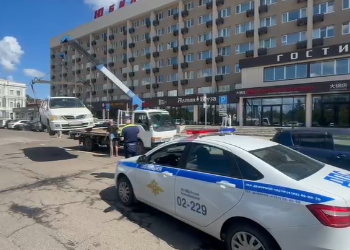 В Благовещенске вновь эвакуировали автомобили за неправильную парковку