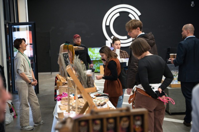 Более 200 социальных предпринимателей собрались в Туле на межрегиональный слёт Более 200 социальных предпринимателей собрались в Туле на межрегиональный слёт