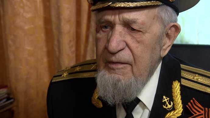 Мальчишкой он оборонял Ленинград, Москву и Баку: ветеран Николай Загумённов принимает поздравления с 80-летием Великой Победы