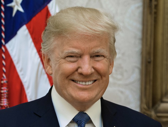 В США начались протесты против Дональда Трампа
