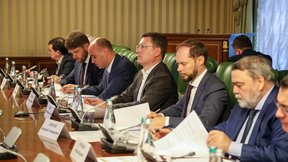 Александр Новак провёл заседание штаба по ситуации на внутреннем рынке нефтепродуктов