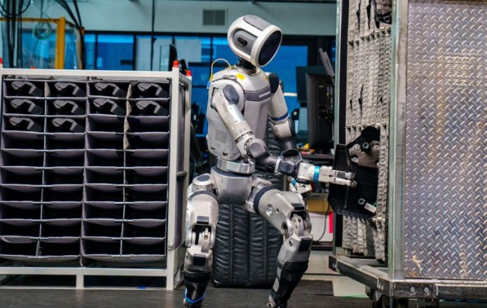 Hyundai закупит десятки тысяч роботов Boston Dynamics