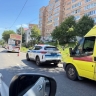 Водитель автобуса потерял сознание во Владивостоке: медики борются за его жизнь