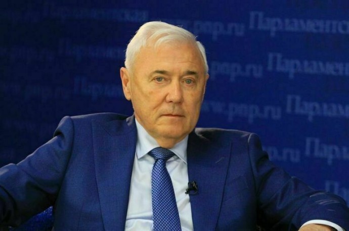Депутат Аксаков рассказал, почему не стоит возвращать деньги мошенникам Депутат Аксаков рассказал, почему не стоит возвращать деньги мошенникам