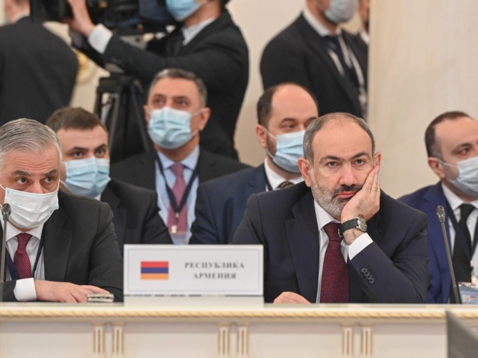 США отворачиваются от Пашиняна — блогер Бадалян США отворачиваются от Пашиняна — блогер Бадалян