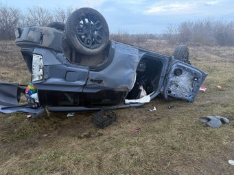 Двое пассажиров погибли при опрокидывании автомобиля в Мокшанском районе