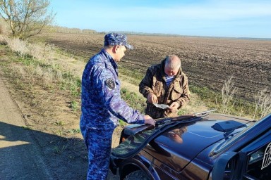 Росгвардейцы Тамбовской области отправят конфискованное оружие бойцам СВО
