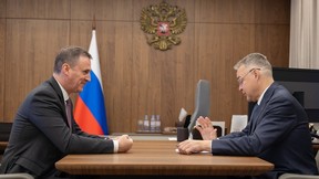 Дмитрий Патрушев и губернатор Ставропольского края Владимир Владимиров обсудили вопросы развития агропромышленного комплекса и экологии региона Дмитрий Патрушев и губернатор Ставропольского края Владимир Владимиров обсудили вопросы развития агропромышленного комплекса и экологии региона