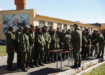 Военные прокуроры ответили на вопросы амурчан