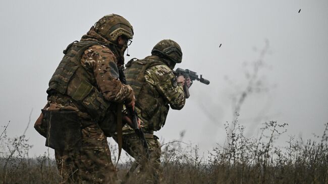 Российская армия продвигается на стыке ЛНР и ДНР, заявил Марочко