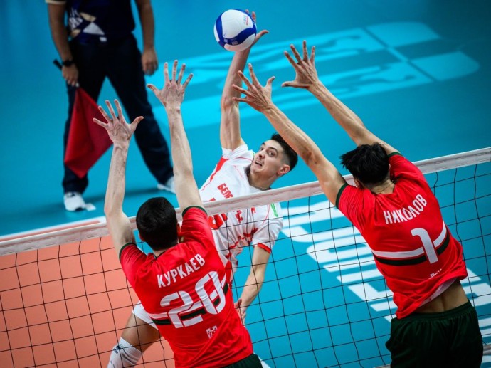 Победную серию «Белогорья» прервал новосибирский «Локомотив» Победную серию «Белогорья» прервал новосибирский «Локомотив»