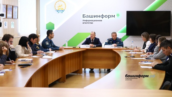 В Башкирии рыбак едва не провалился под лед вслед за косулей