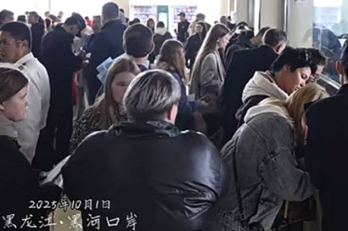 В Хэйхэ на таможне увеличился пассажиропоток В Хэйхэ на таможне увеличился пассажиропоток