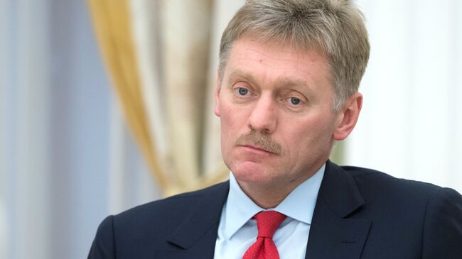 Песков предупредил об ответе России на размещение в Эстонии ядерного оружия