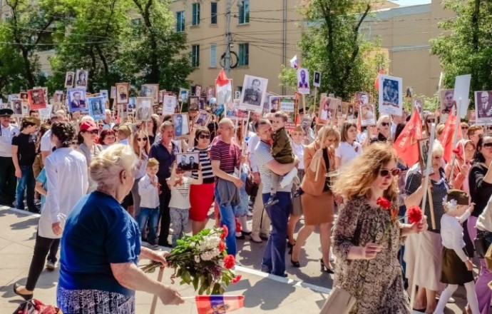 Стали известны места сбора и маршрут шествия «Бессмертного полка» в Астрахани