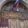 Экс-чиновников за торговлю конфискатом отправили в колонию строгого режима
