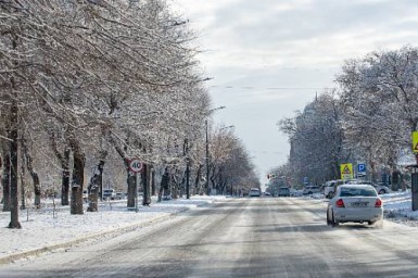 Амурчанам напомнили, как вести себя в гололед, чтобы избежать травм