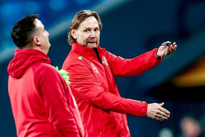 Карпин заявил, что сборную России нельзя оценивать без международных турниров