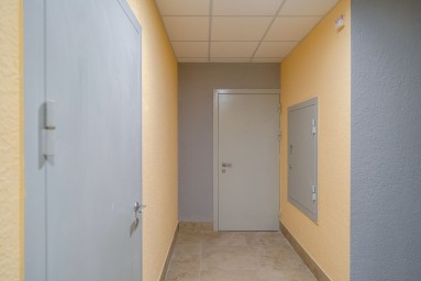 На городских торгах реализовали почти тысячу нежилых помещений за девять месяцев