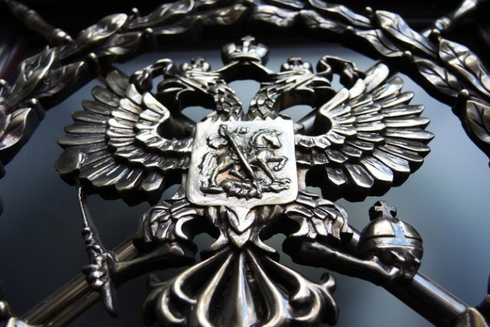 Мурал с президентом и амурским тигром нарисовали во Владивостоке