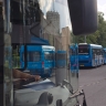 Водитель автобуса приехал на подмосковную заправку и всех разозлил