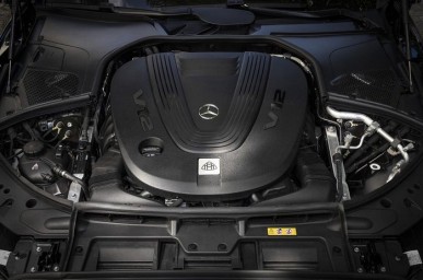 Autocar: Mercedes-Benz намерен продолжить производить 12-цилиндровые двигатели внутреннего сгорания