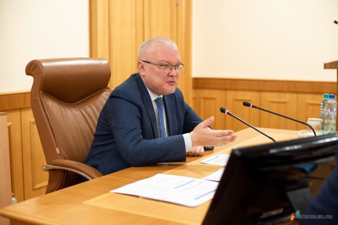 Александр Соколов сообщил о спокойной новогодней ночи в Кировской области Александр Соколов сообщил о спокойной новогодней ночи в Кировской области