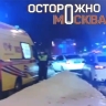 В Москве водитель автобуса не заметил девочку и протащил ее в дверях