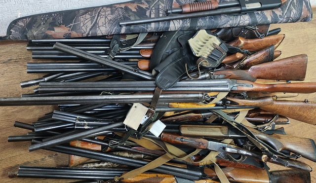 В текущем году на нужды СВО в Мордовии передано 290 гражданских ружей и 10 000 патронов В текущем году на нужды СВО в Мордовии передано 290 гражданских ружей и 10 000 патронов