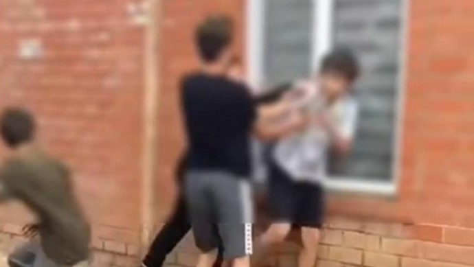 В Башкирии подростки избили 12-летнего мальчика