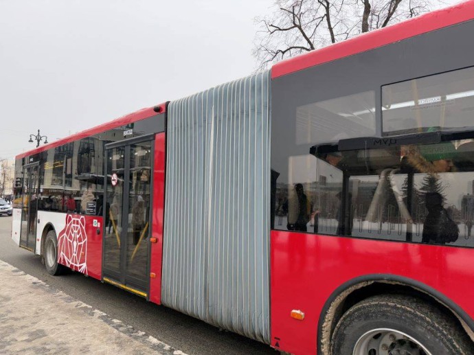 В тройке лидеров. Пермь вошла в ТОП-3 городов по количеству автобусов особо большого класса