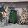 На субботник в городской парк вышли свыше 200 южносахалинцев