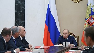Путин: РФ будет соблюдать договор о стратегических наступательных вооружениях