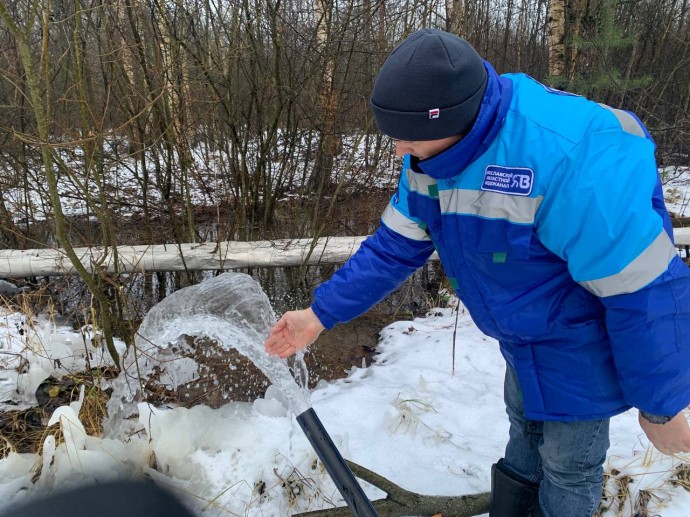 В поселке Семибратово Ярославской области пробурили артезианские скважины