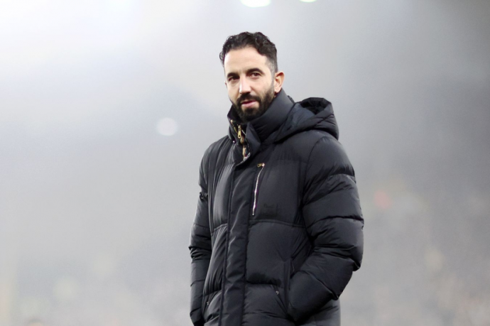 Хуший тренер "Манчестер Юнайтед" за последние 50 лет: Аморим уволен после ничьей с "Лидсом"