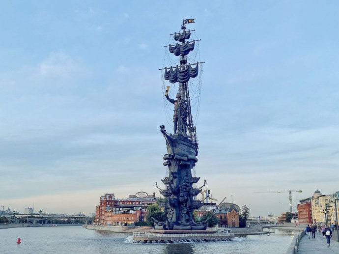 Капиталистический романтизм Якиманки