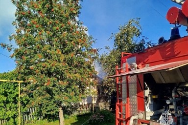 Возгорание скутера и гаража потушено в деревне Заречье под Ефремовым